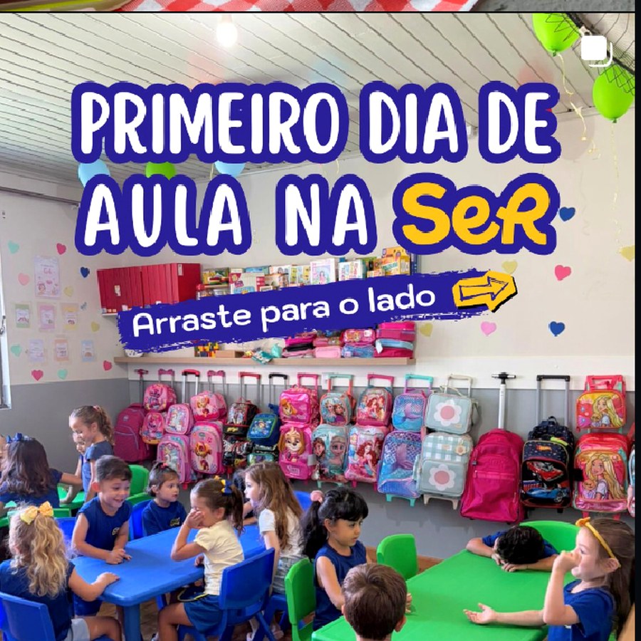 Turma da Escola SER reunida em sala