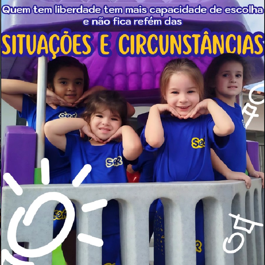 Crianças da Escola SER juntas